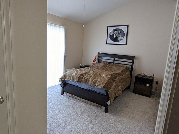 5th image of 1390 Lower Green Cir