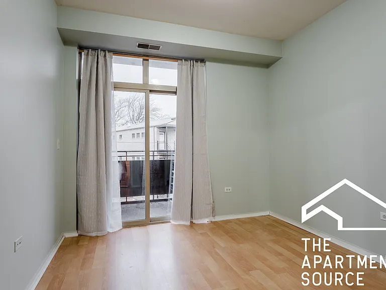2951 N Clybourn Ave #307 — Photo 6