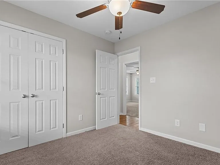 1595 Rossmore Dr — Photo 24