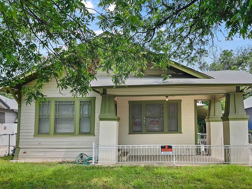 1st image of 367 E Craig Pl
