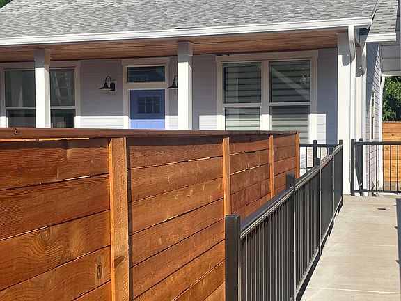 Front ramp and fence