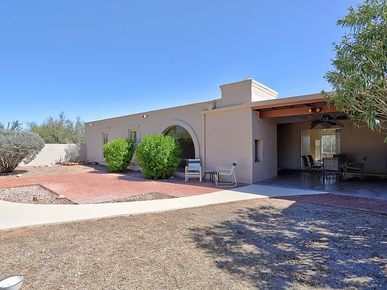 6109 N Zorrela Segundo — Photo 48