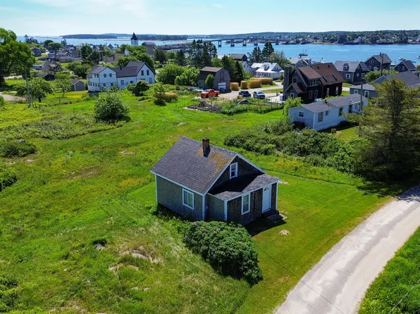 11 Faulkingham Street, Jonesport, ME 04649
