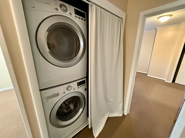 81 N South St #4 — Photo 4