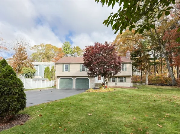 45 Pine Island Rd, Milford, MA 01757