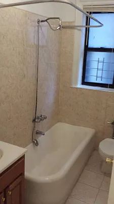 Rented by Smart NY Realty LLC | media 6