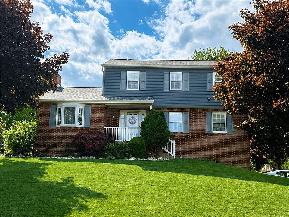 1st image of 25 Rizzi Dr