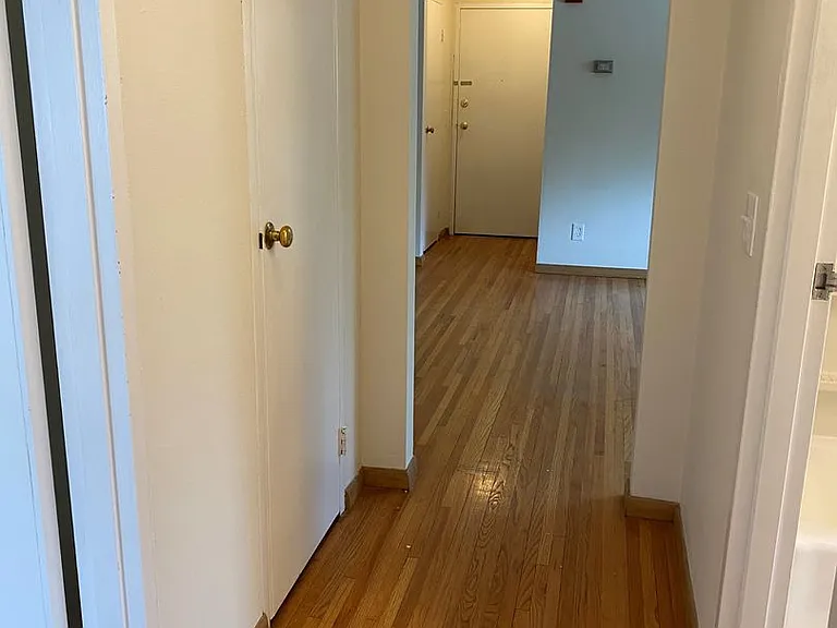 4610 Bryant Ave S — Photo 19