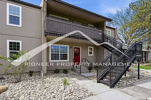 2301 E Fremont Ave #S02 Photo 1
