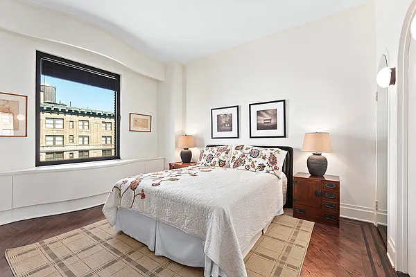 Sold by Corcoran | media 7