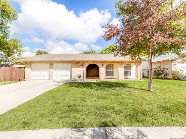 7003 Glen Walk, San Antonio, TX 78239