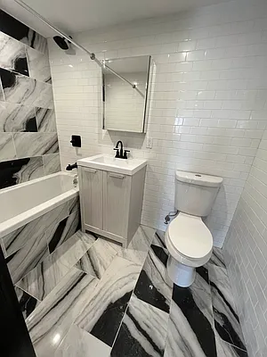 Rented by Delmark Realty LLC | media 18