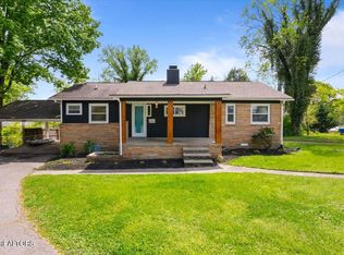 105 Ulysses Ln, Oak Ridge, TN 37830