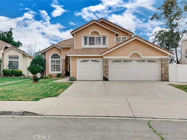 28237 Kane Ct, Highland, CA 92346