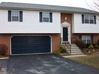 208 Kendale Rd photo 1