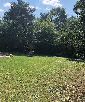 3rd image of 21821 N Tuller Ct