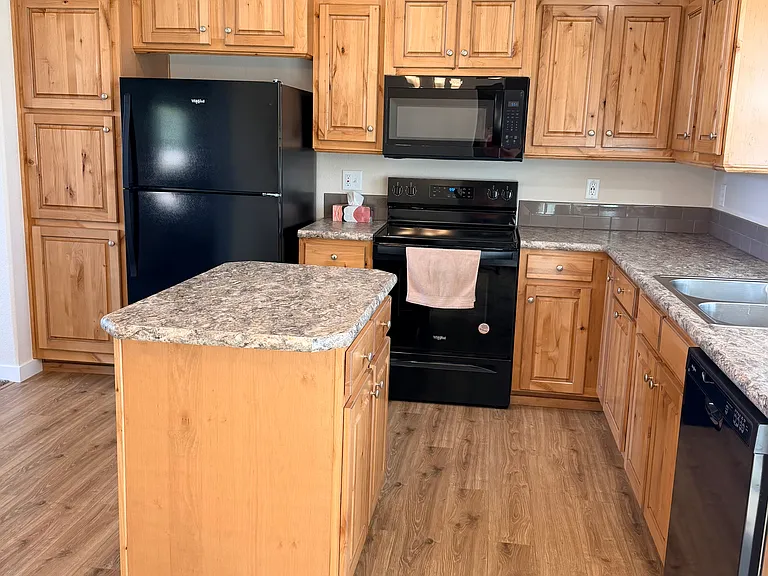 23 Pony Cir — Photo 8