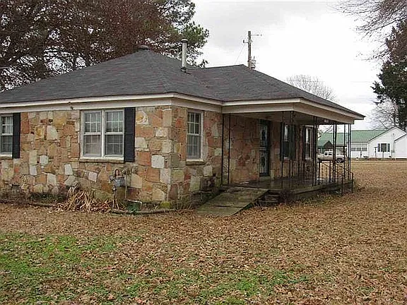 9540 Millington Arlington Rd — exterior photo