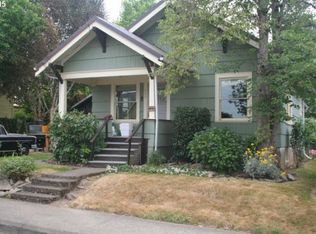 725 Taylor St, Mount Angel, OR 97362
