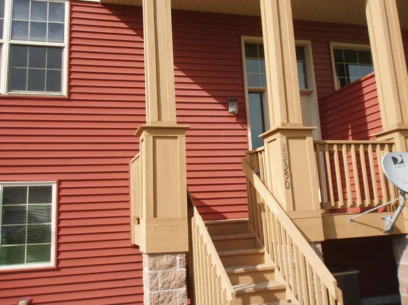 22350 Cameo Ct, Forest Lake, MN 55025