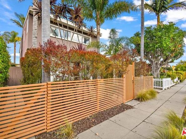 12913 Gilmore Ave, Los Angeles, CA 90066