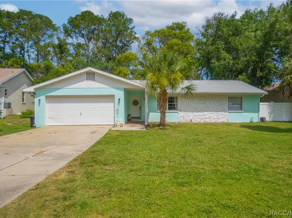 5160 S Running Brook Dr, Homosassa, FL 34448