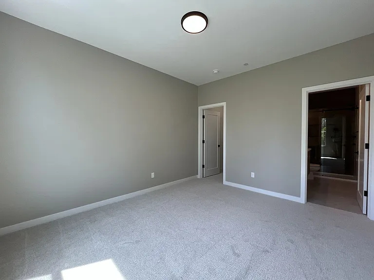 15607 SE Meadowlark Ln — Photo 25