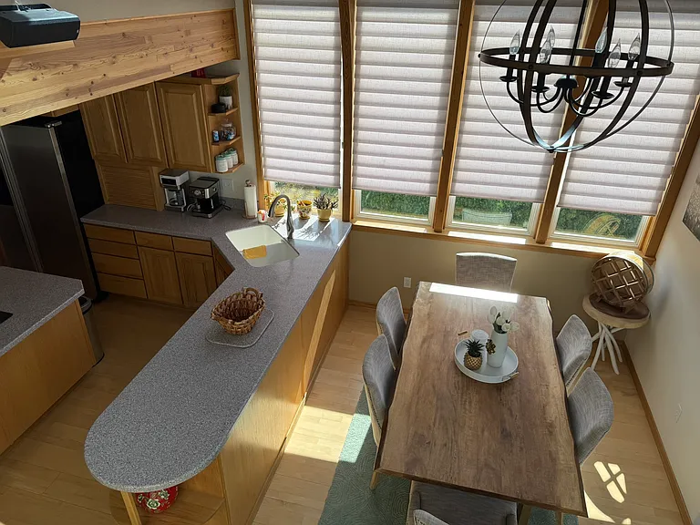 432 Lakeview Dr — Photo 11