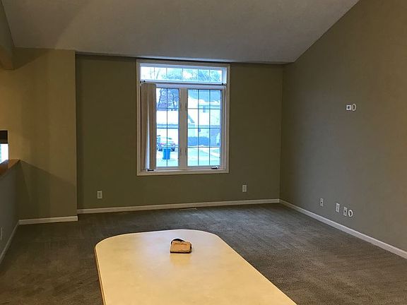 2nd image of 199 Depot Ln