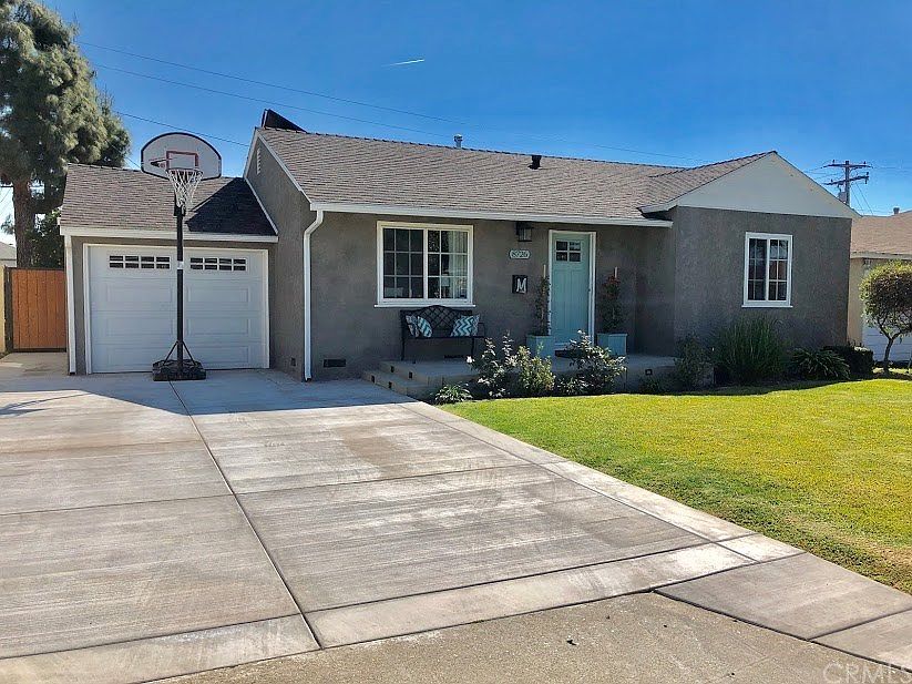 1st image of 8726 Jacmar Ave