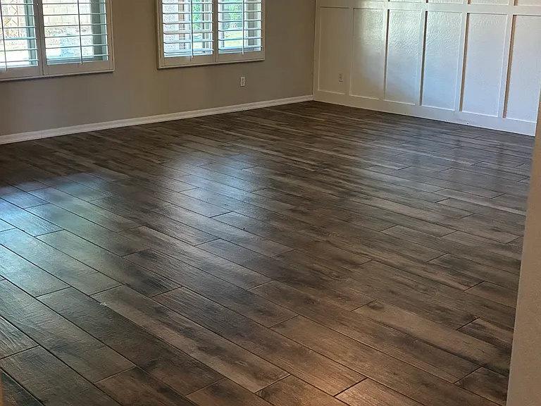 4343 E Reins Rd — Photo 3
