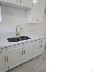121 E 120th St #9, Los Angeles, CA 90061