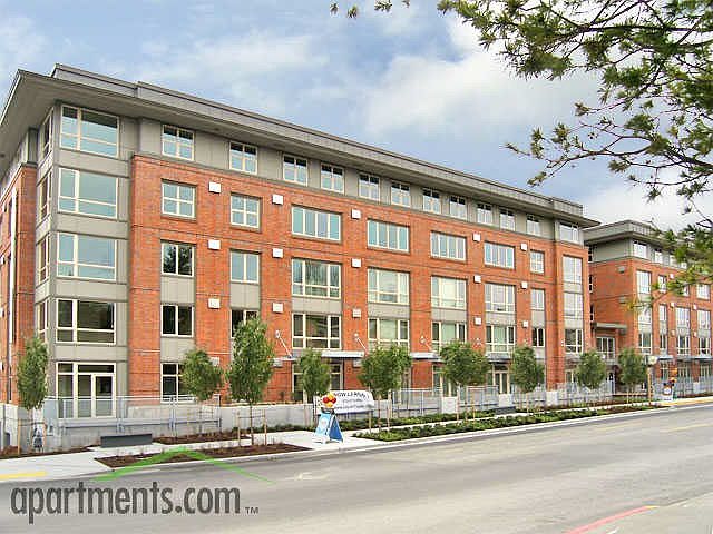 2nd image of 1717 Market St APT 407