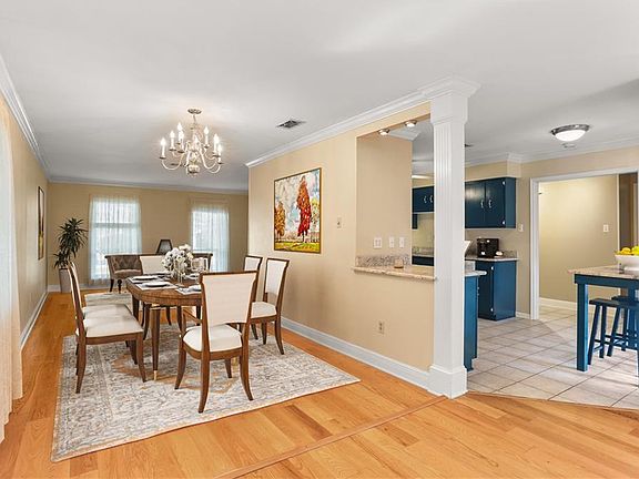 5th image of 4000 Napoli Dr