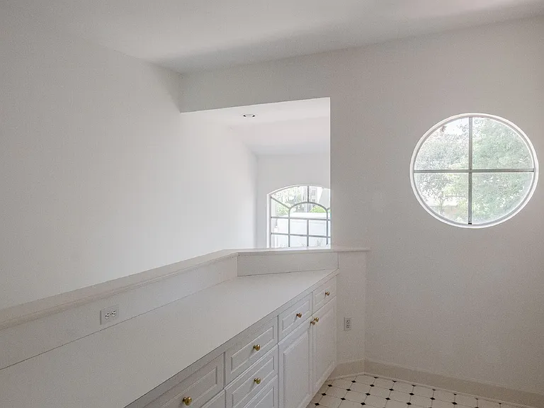 447 Enclave Pl — Photo 29