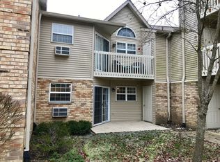 1520 W Sand Bar Ct UNIT 1C, Round Lake Beach, IL 60073