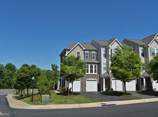 42450 Great Heron Sq, Ashburn, VA 20148