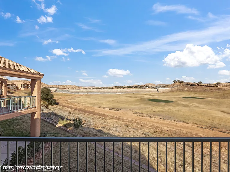 241 Palmer Ln — Photo 26