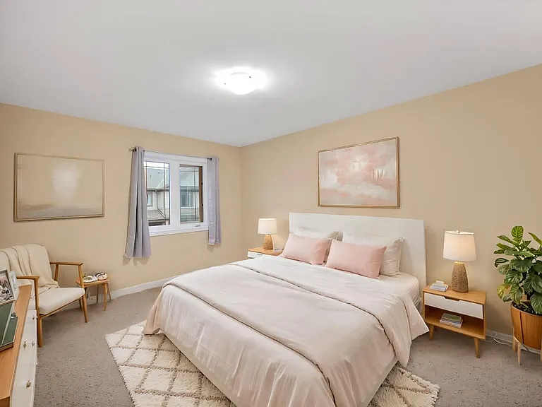 77 Diana Ave — Photo 15