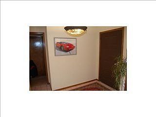4th image of 608 Westglen Dr