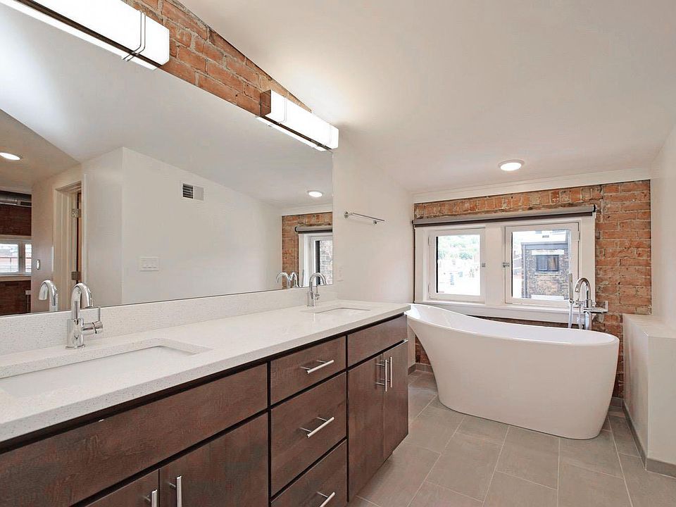 1st image of 34 E 14th St #502