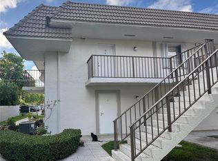 6961 SW 129th Ave APT 7, Miami, FL 33183