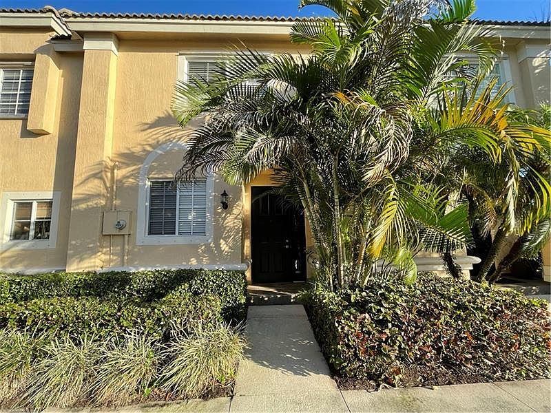 1st image of 4851 NW 58th Mnr