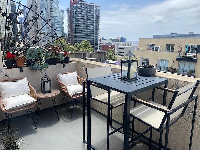 Top Floor balcony overlooking Little Italy