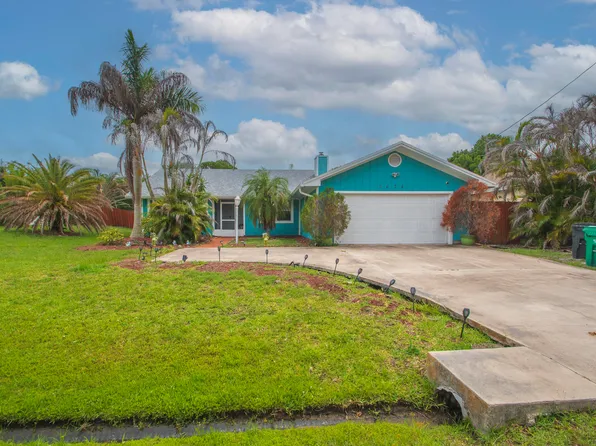 2674 SE Tiffany Avenue, Port St Lucie, FL 34952