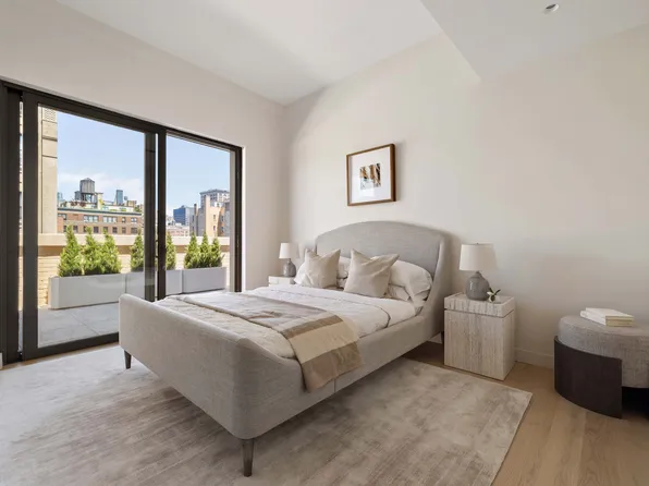 181 Macdougal Street image 16 of 24