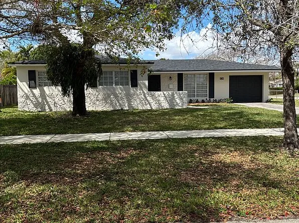 9700 Kendale Blvd, Miami, FL 33176