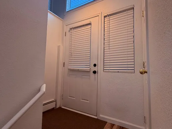 2000 Blueberry St #1, Anchorage, AK 99503