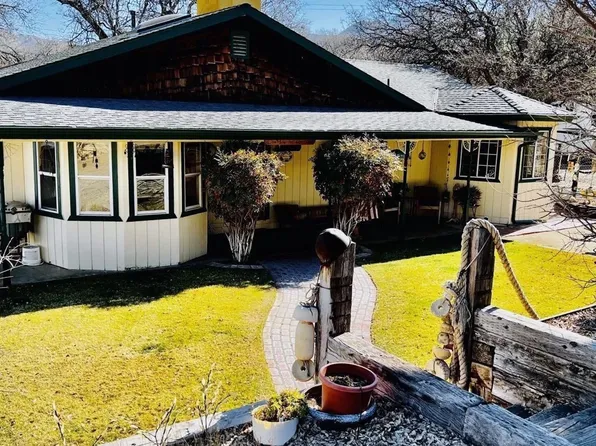 216 Miller St, Bodfish, CA 93205