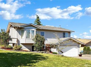 2394 Nicholas Dr, Ferndale, WA 98248